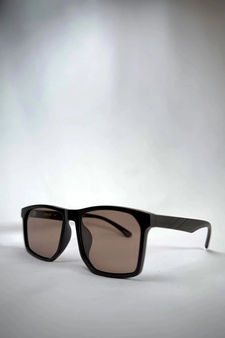 BETELGEUSE - MATTE BROWN - FAMILYWEAR