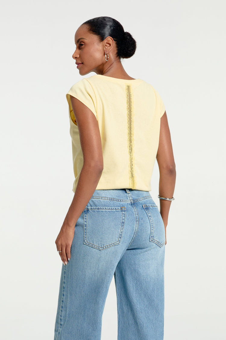 Women’s Lace-Back Cap Sleeve Tee - Soft Lemon
