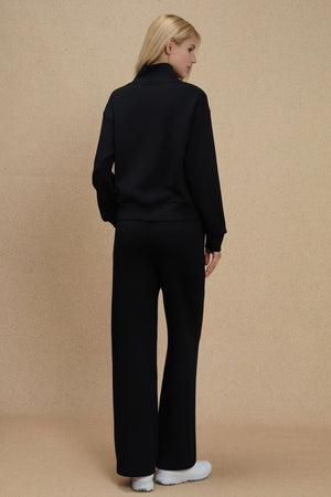 Women’s Luxe Half-Zip Pullover - Onyx Black