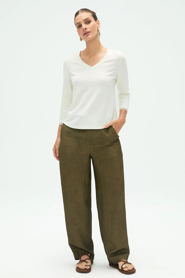 Women’s Everyday V-Neck Top - FAMILYWEAR