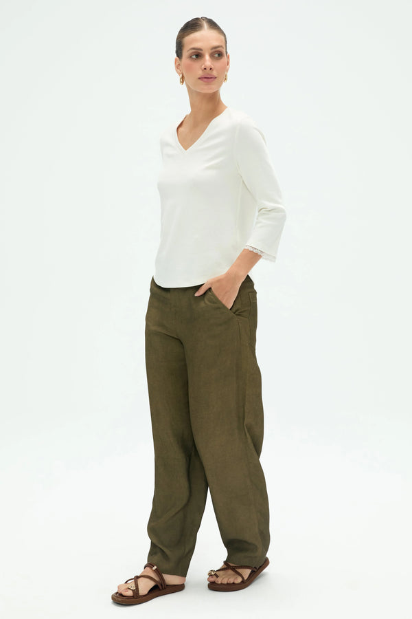 Women’s Everyday V-Neck Top - FAMILYWEAR