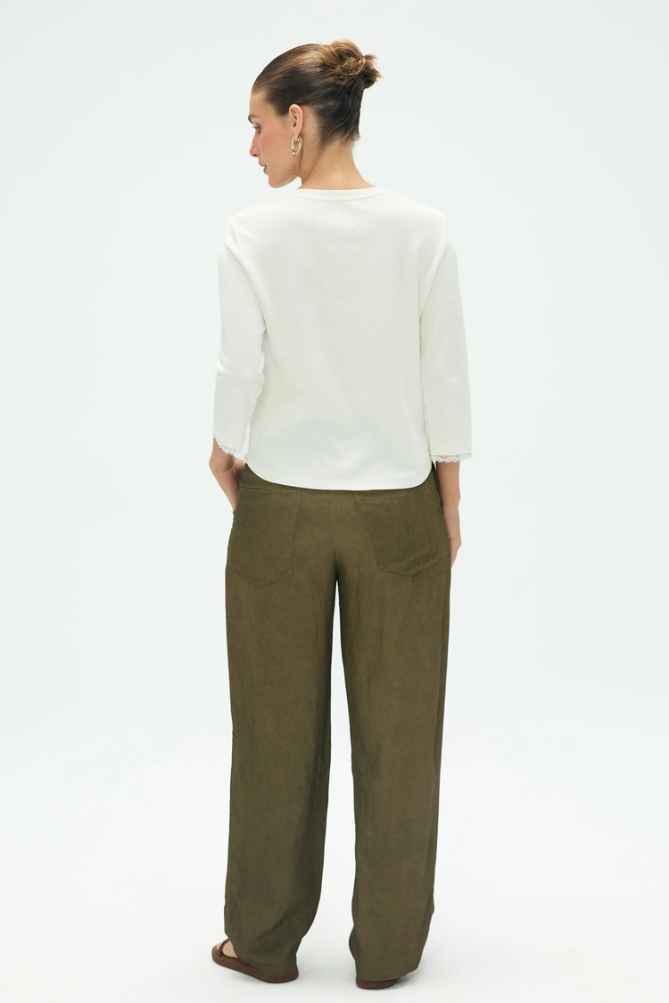 Women’s Everyday V-Neck Top - FAMILYWEAR