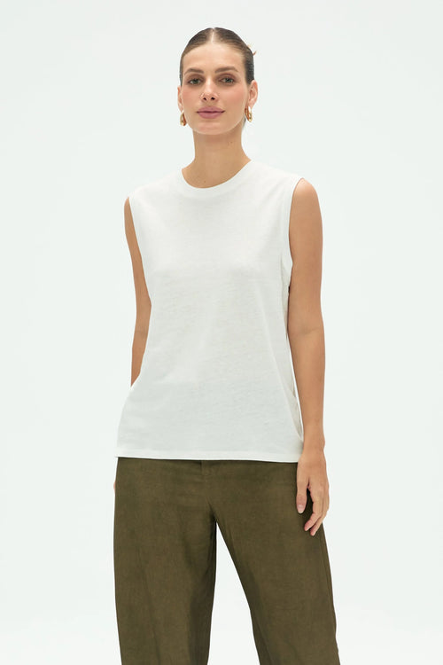 Women’s Relaxed Muscle Tank - FAMILYWEAR