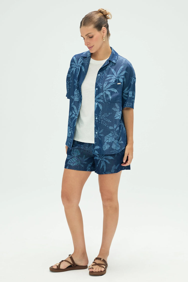 Women’s Tropical Relaxed Button-Up Shirt - FAMILYWEAR