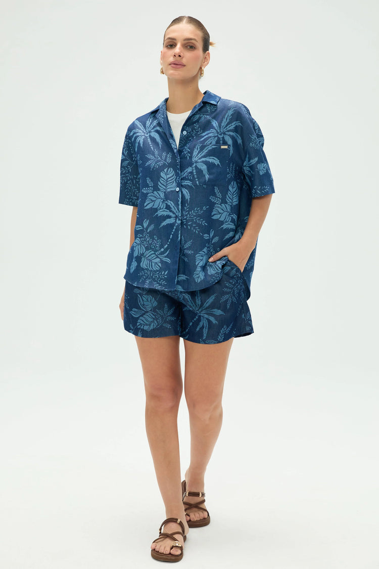Women’s Tropical Relaxed Button-Up Shirt - FAMILYWEAR