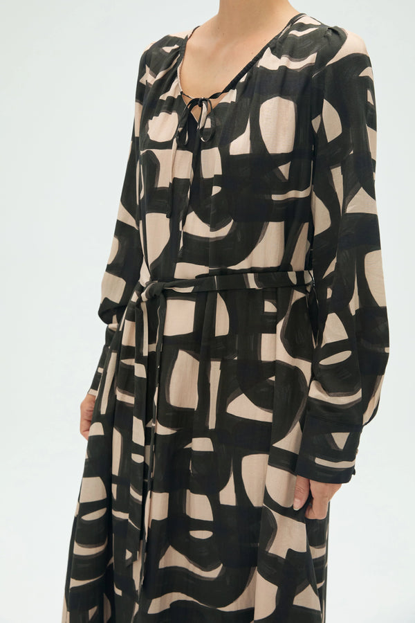 Women’s Abstract Tie-Front Midi Dress - FAMILYWEAR