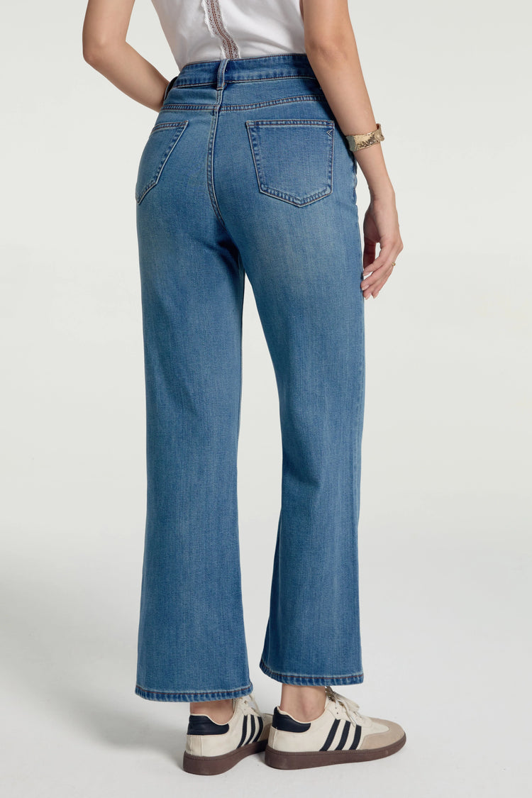 Women’s Everyday Kick-Flare Jeans - FAMILYWEAR