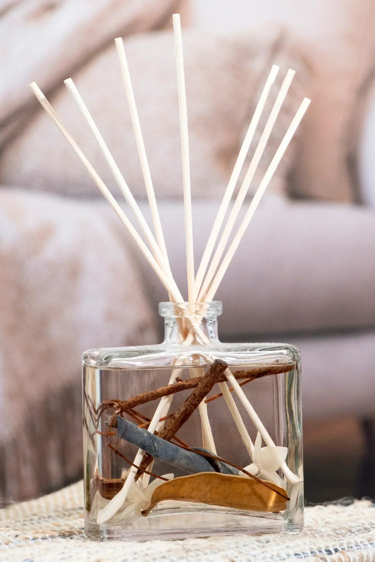 Cashmere Oak Reed Diffuser - FAMILYWEAR