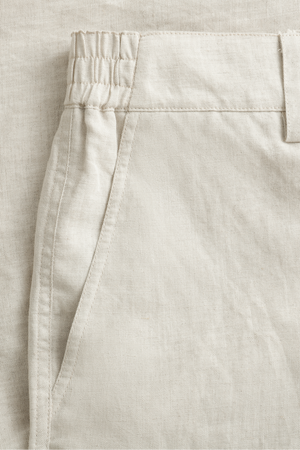 Men’s Linen-Blend Tailored Shorts - Driftwood Beige