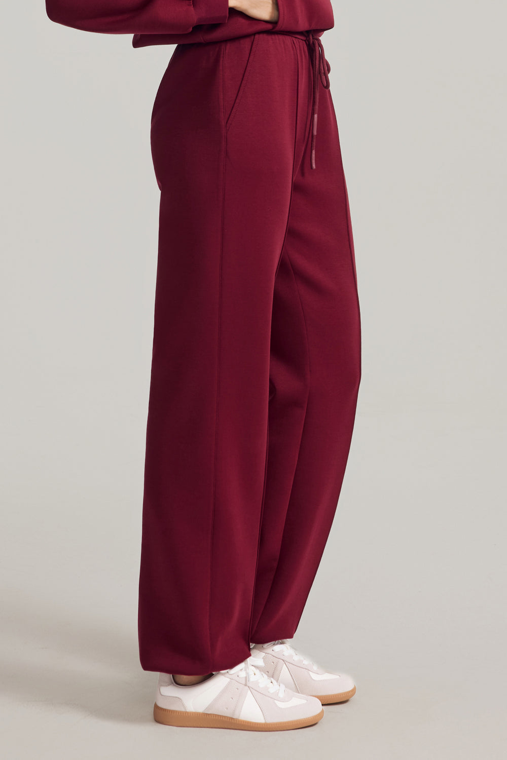 The Luxe Fleece Jogger - Burgundy Wine