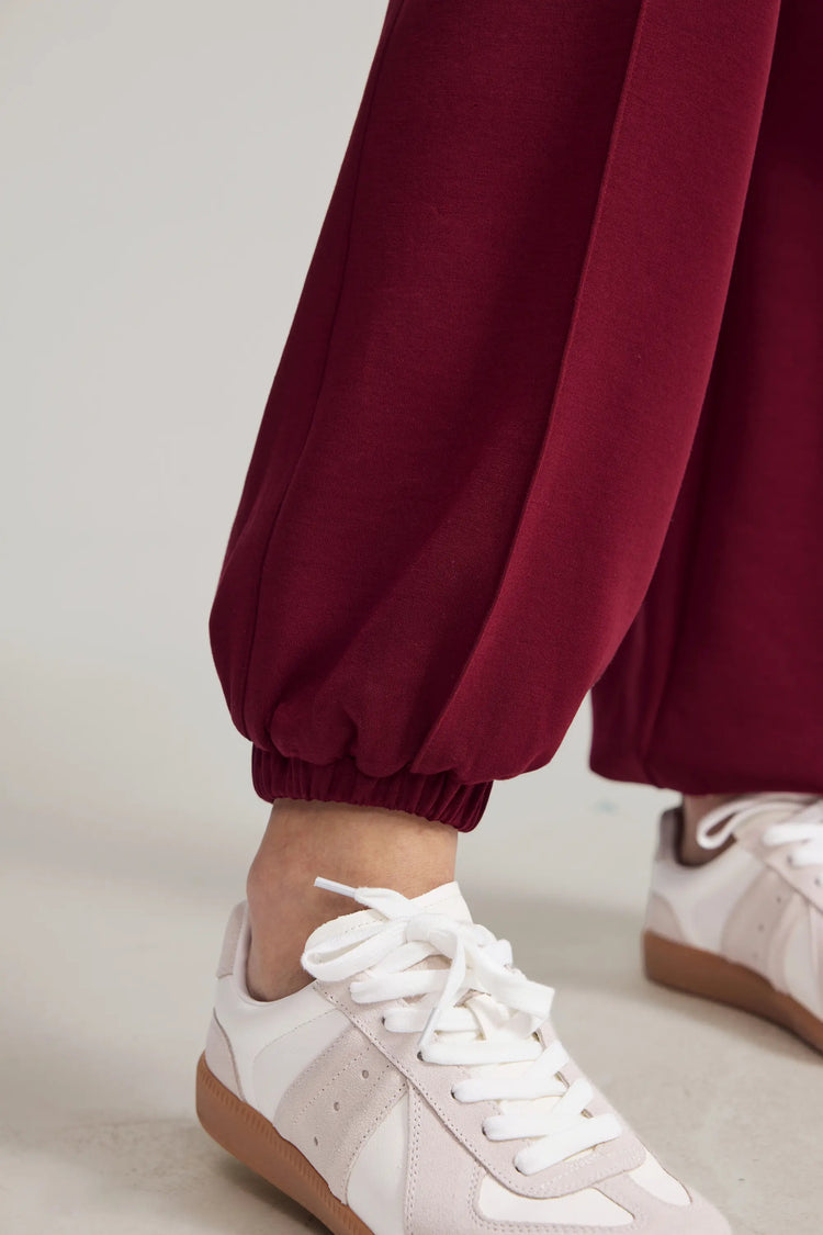 Women's Luxe Wool Blend Jogger - Burgundy Wine