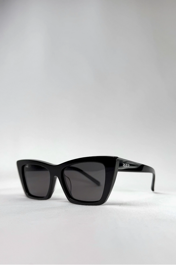 AQUILA - BLACK